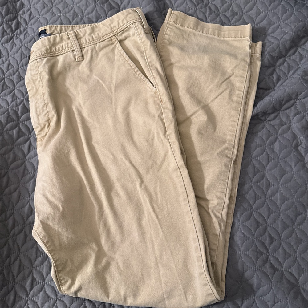 American Eagle chino pants